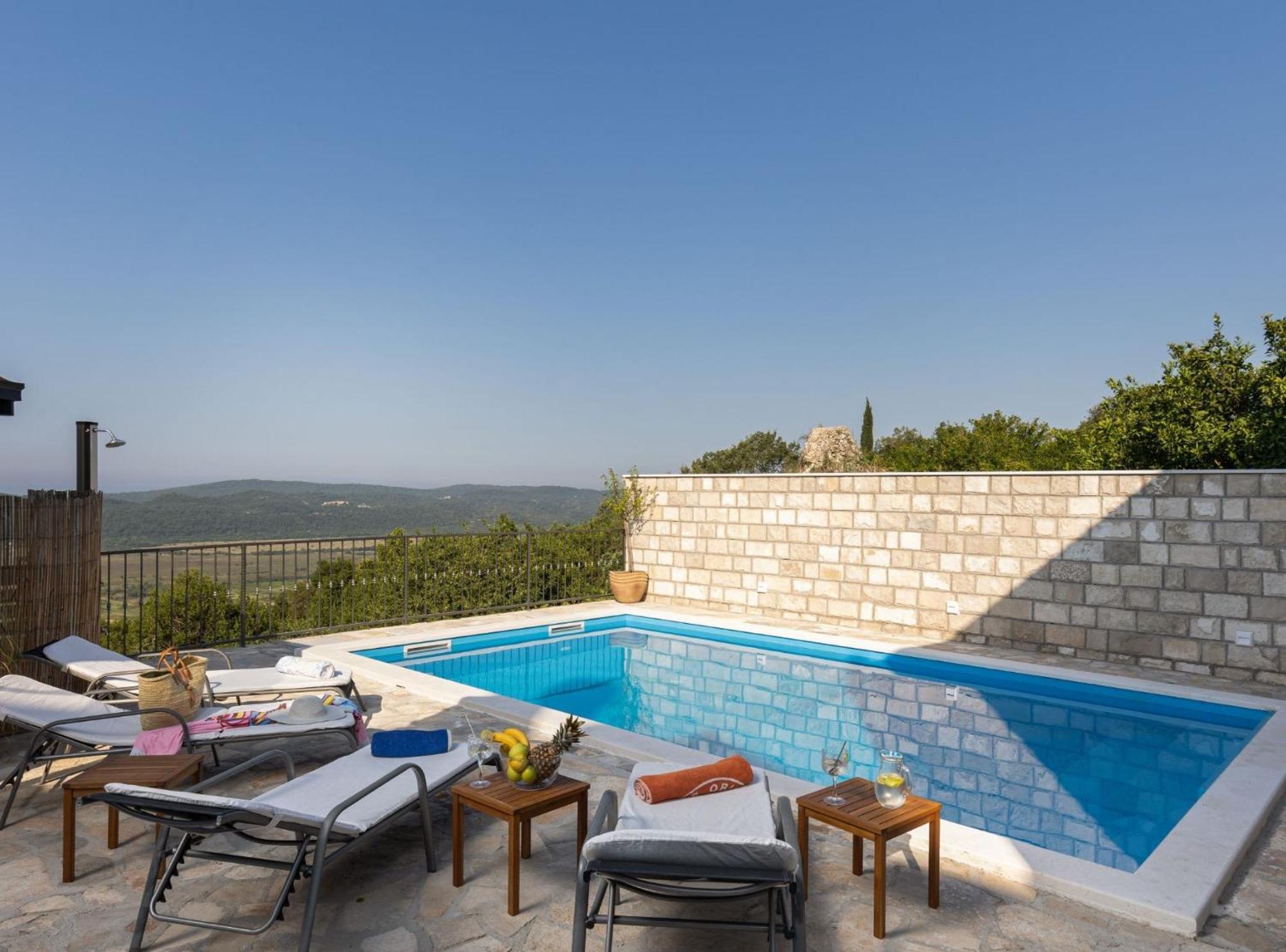 Villa Source With Private Pool Pridvorje ภายนอก รูปภาพ